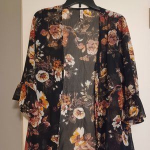 Floral Kimono, Medium